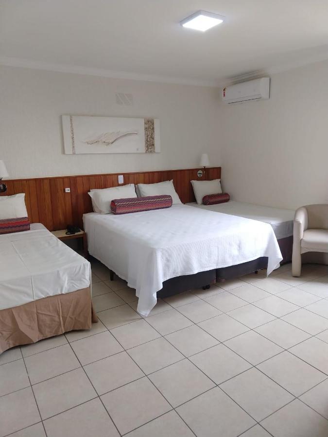 Hotel Riviera Lins Extérieur photo